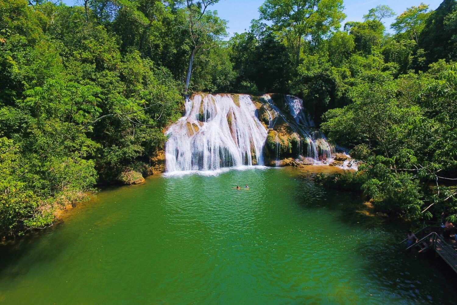 Bonito con Iyambae tur Viajes en Familia por tierra